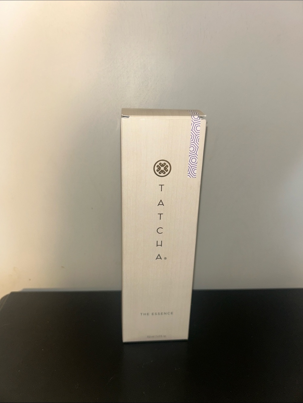 Tatcha The Essence Hydration Serum - Pearl Beige